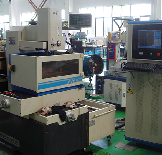 mold manufacture Wire EDM